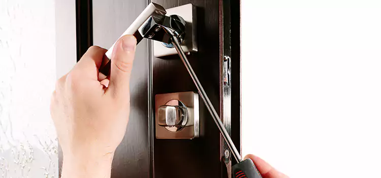 Door Lock Replacement Service South Miami Heights