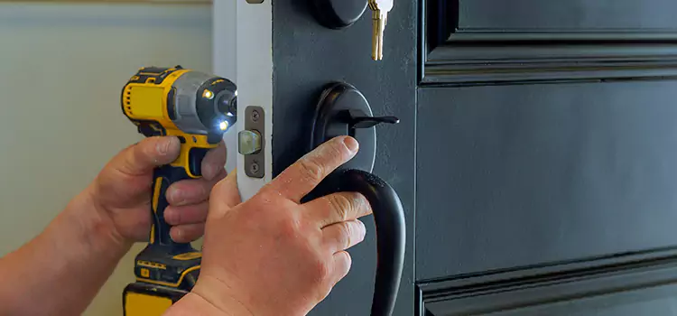 Locksmith Emergency Service South Miami Heights