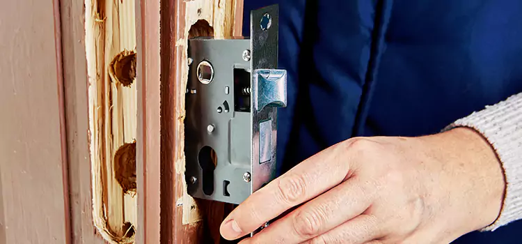 Garage Door Lock Replacement South Miami Heights